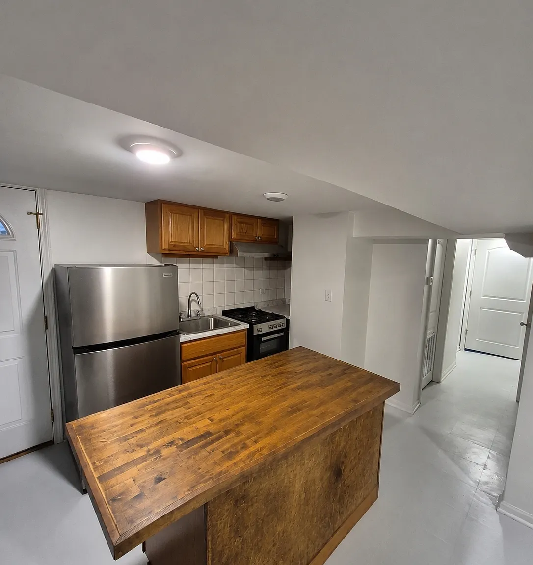 2 bed, $1,600 — Photo 3