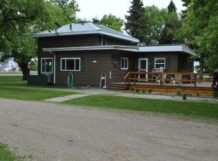 69 Carpenter Ave W, Forest River, ND 58233