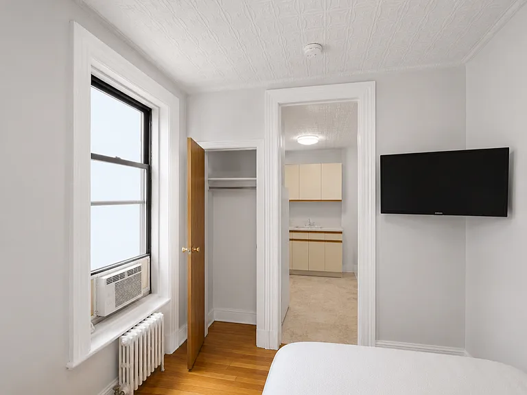 98 Thompson St #36 — Photo 5