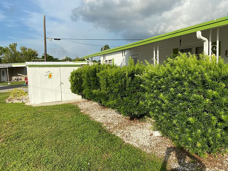 3807 Linwood — Photo 11