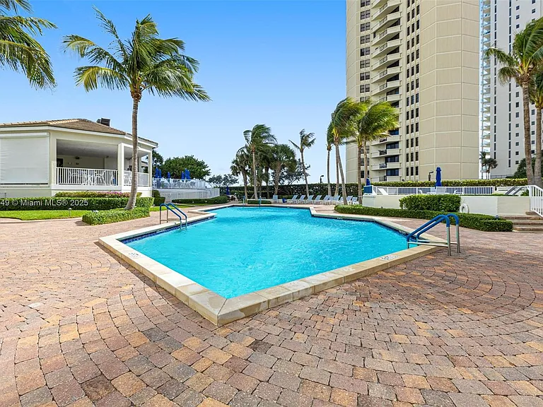 3000 N Ocean Dr #24H — Photo 25