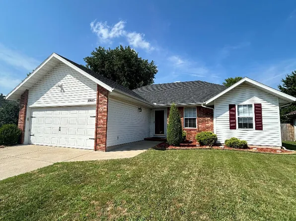 3905 W Kay Pointe Boulevard, Springfield, MO 65802