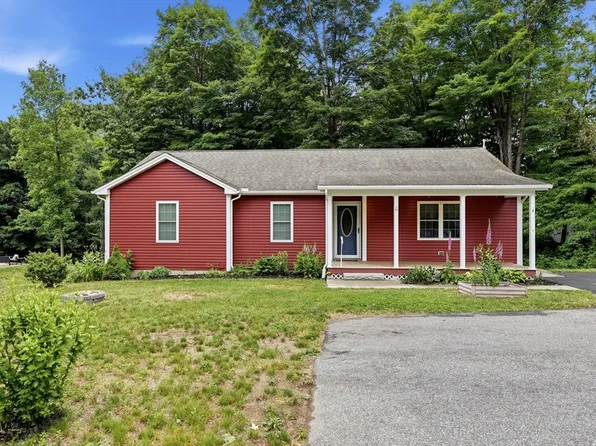 4 Depot St, Belchertown, MA 01007