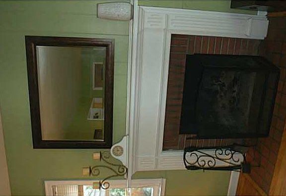 5th image of 6119 Burlington Ave
