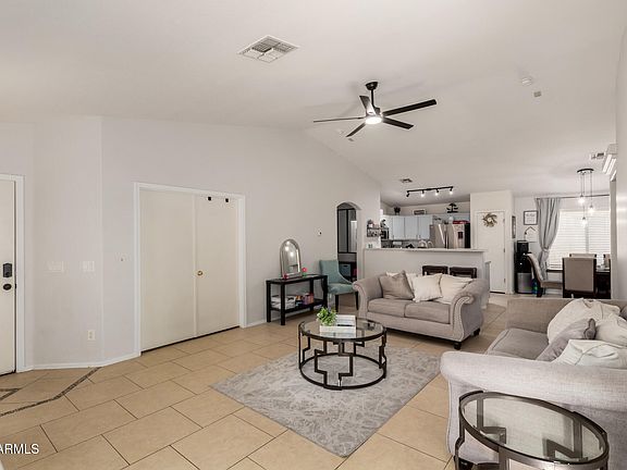 3rd image of 23749 W GROVE Street