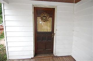 4th image of 17632 Cannon Ave