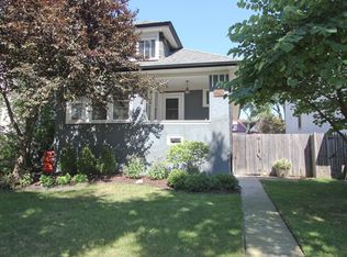 834 Mapleton Ave, Oak Park, IL 60302