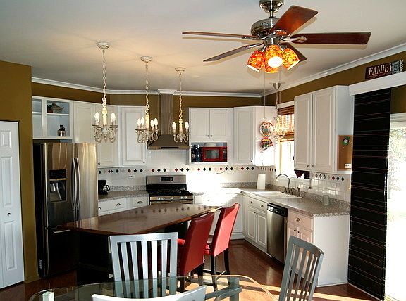 4th image of 1453 Somerfield Dr
