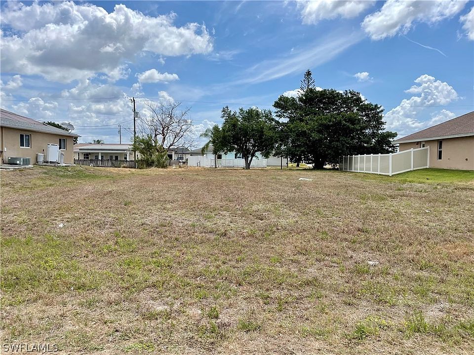 2nd image of 2019 NE 10th Ave