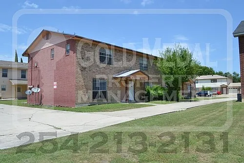 1803 Cedarhill Dr Photo 1