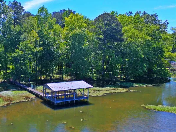 1701 Pell St, Scottsboro, AL 35769