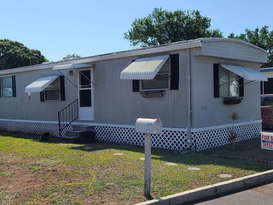 1st image of 13126 Lionheart St