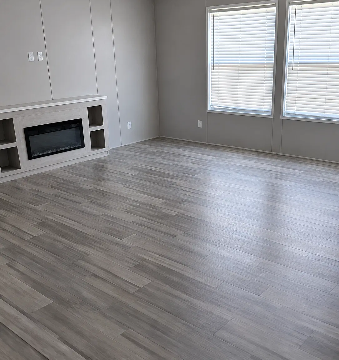 4 bed, 2000 sqft, $2,000 — Photo 1