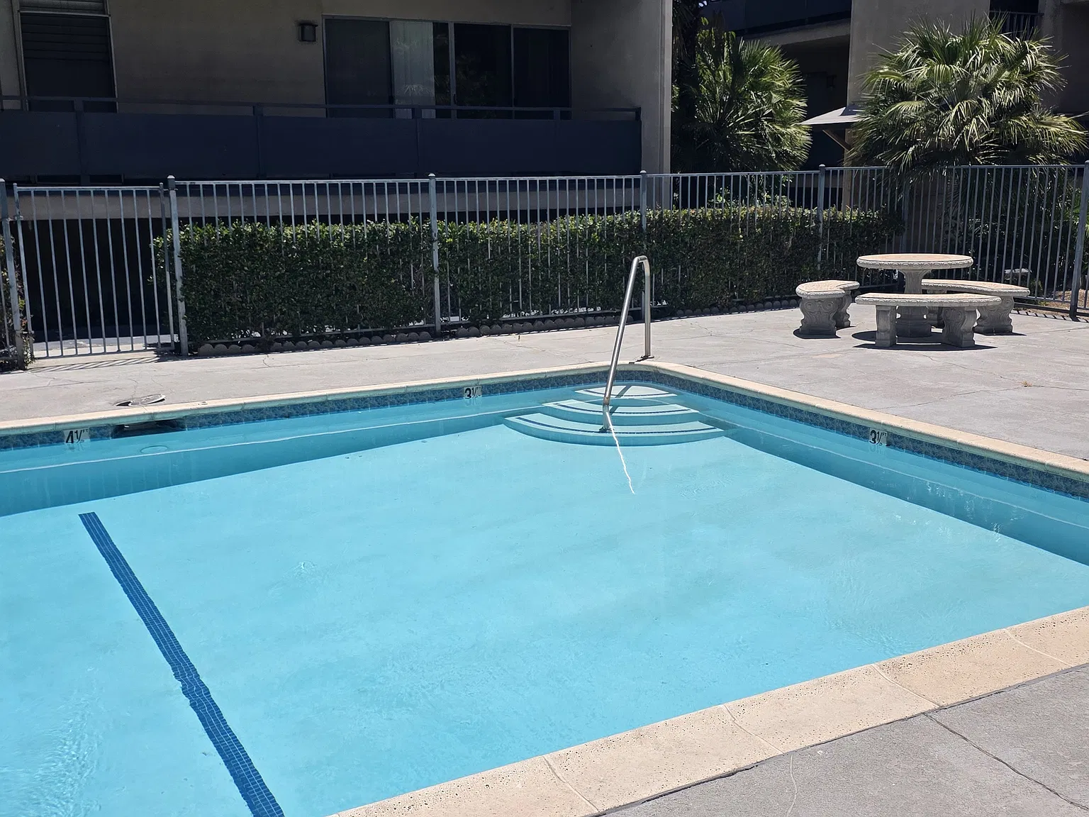 2300 Mountain Ave — Photo 4