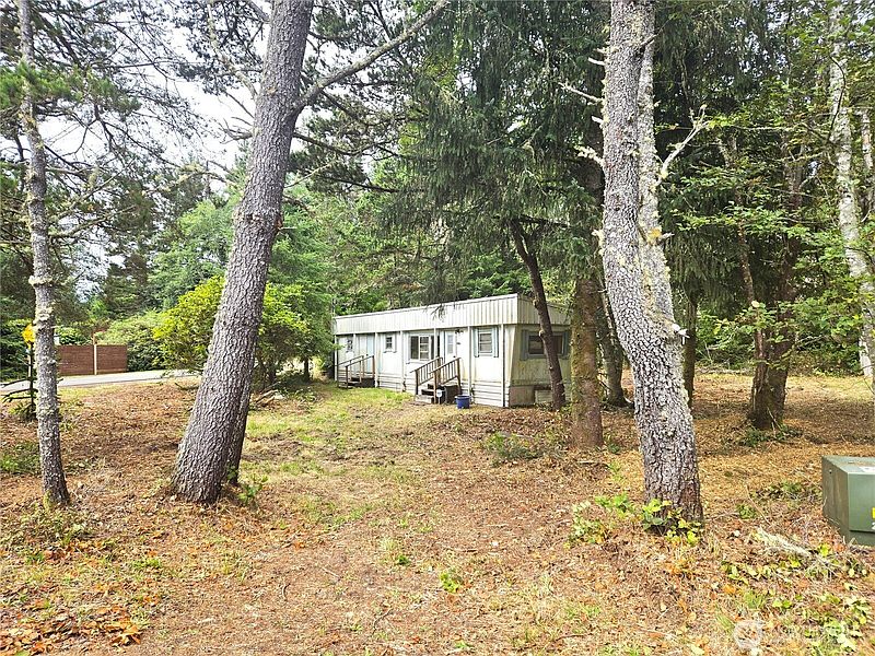 4th image of 30101 U Place
