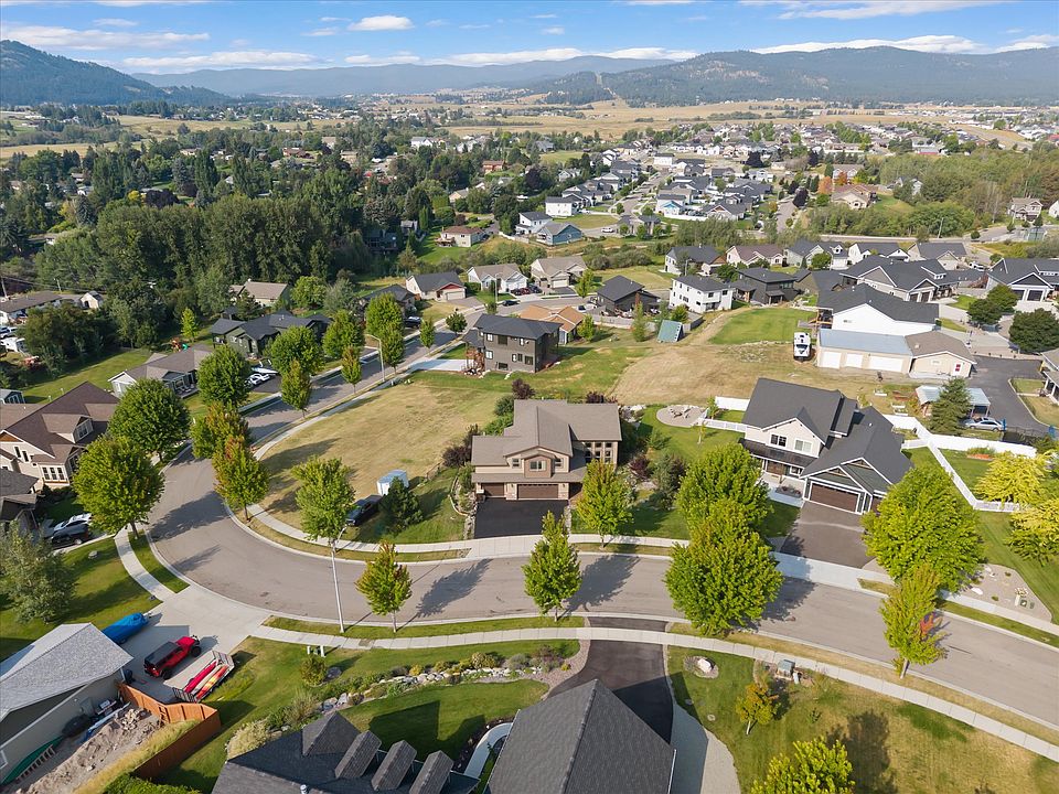 1st image of 170 Kara Dr