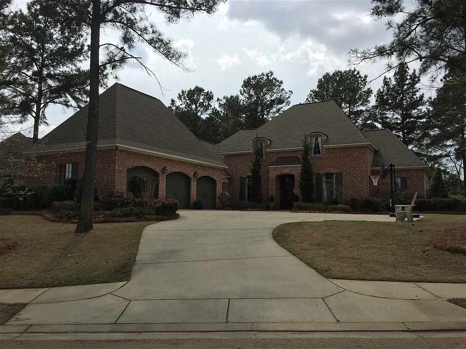 1st image of 109 Cedar Woods Dr