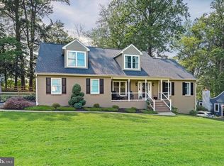 119 Carriage Dr, Hockessin, DE 19707