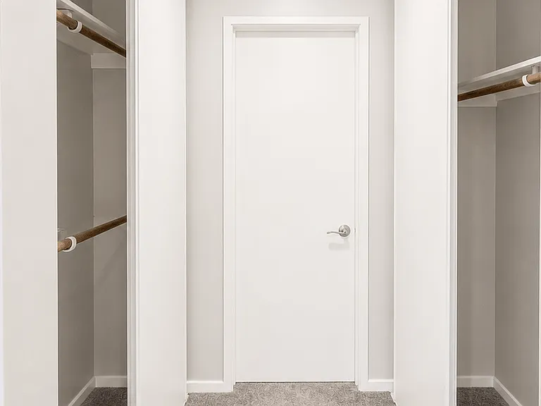 Lexington Hills Apartments — Photo 72