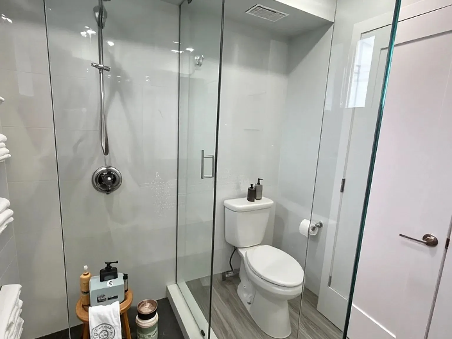 3 bed, $3,299 — Photo 3