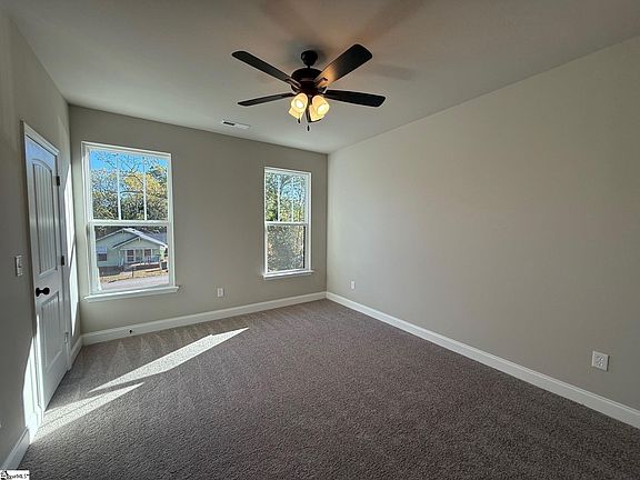 3rd image of 107 Virginia Avenue Virginia Ave #109