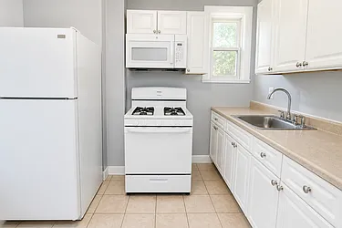 127 Myrtle Avenue, #1A