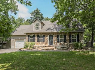 235 Fairway Cir, Cross Junction, VA 22625