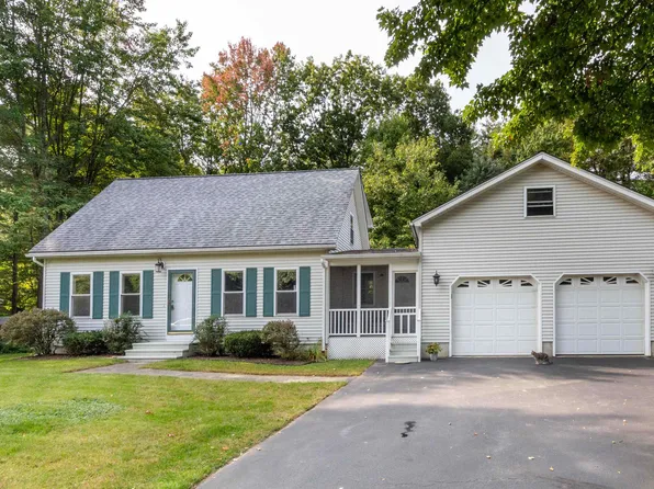 16 Sammanikki Circle, Milton, VT 05468