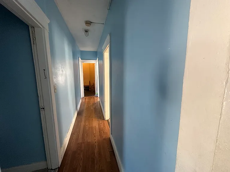 124 Kendall St #2 — Photo 4