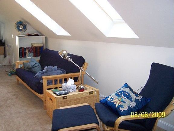 5th image of 44 McKenna Dr