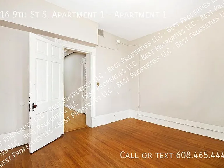 616 9th St S #1 — Photo 5