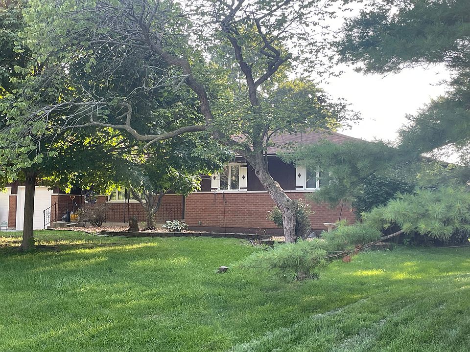 2nd image of 1808 Tudor Ln