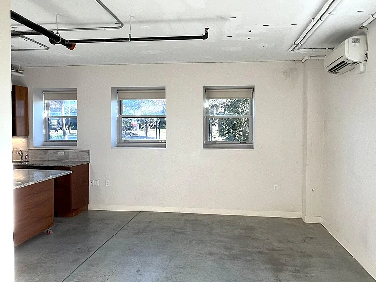 117 Lofts — Photo 50
