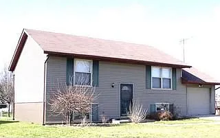 421 Ridgemere Way photo 1