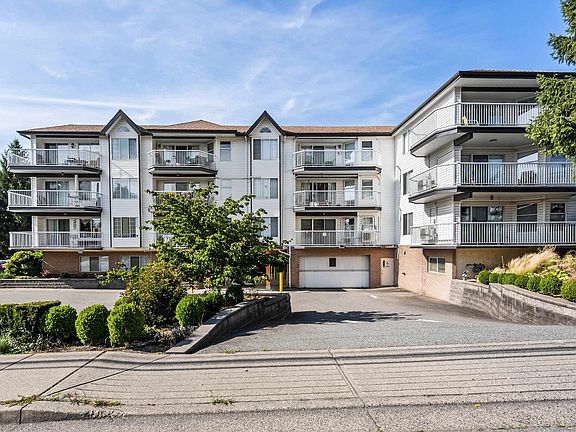 2nd image of 33535 King Rd #208