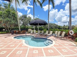 7555 Tarpon Cove Cir, Lake Worth, FL 33467