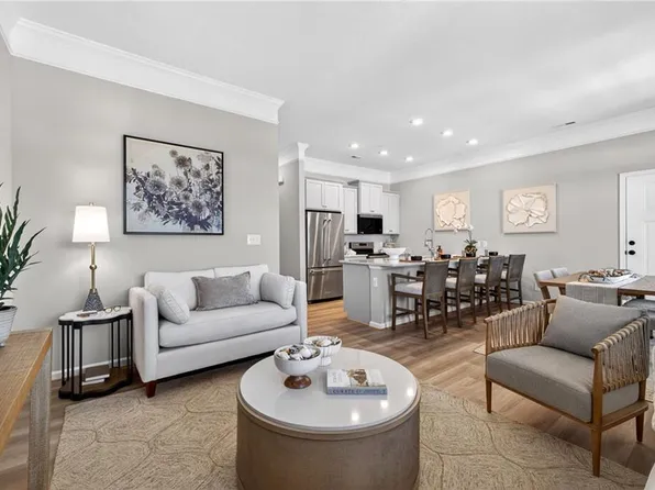 Mm Signature Series Legacy Lakeside Lofts, Suffolk, VA 23435