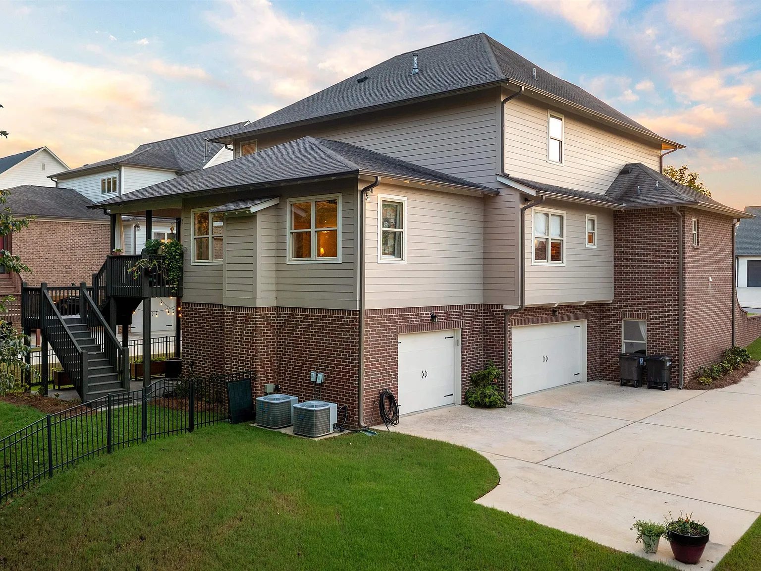 4 bed, 3.5 bath, $4,800 — Photo 3