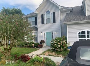 2122 Pixie Rose Ln, Loganville, GA 30052