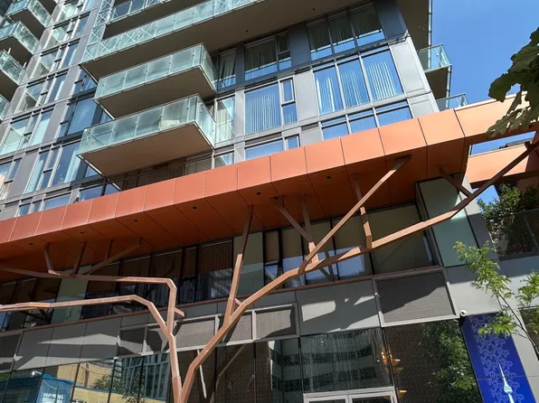 50 Wellesley St E, Toronto, ON