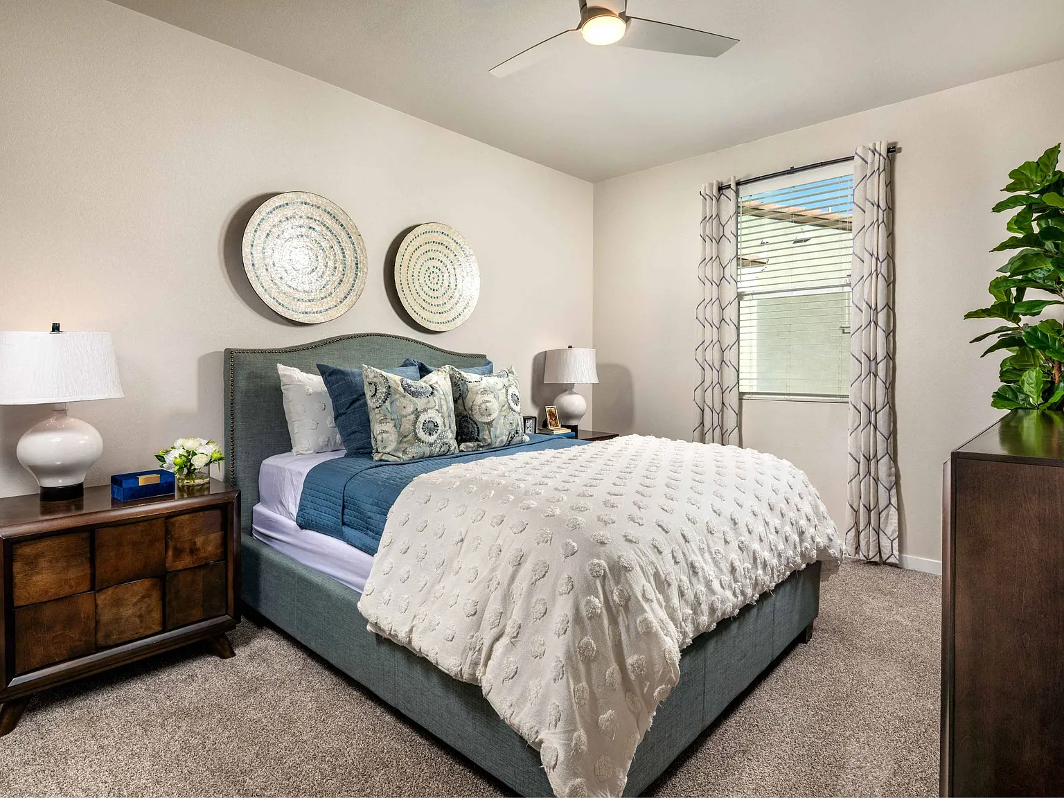San Carlo Townhomes — Photo 2
