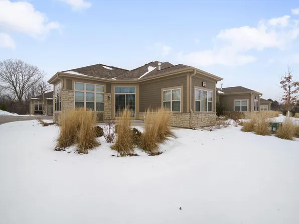 4417 Creekside PASS, Brookfield, WI 53005