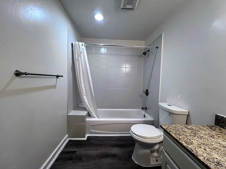 731 Willow St — Photo 27