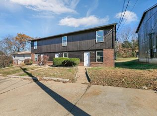 5220 Chippendale Ln, Imperial, MO 63052