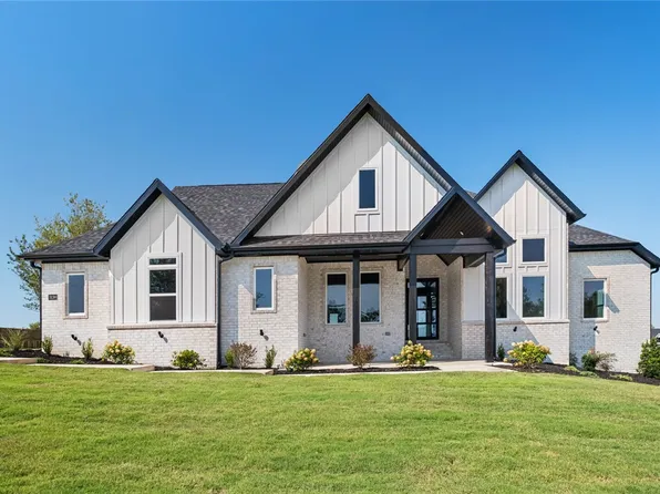 13540 Coop Rd, Fayetteville, AR 72704