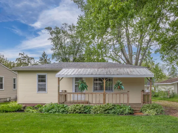 1603 E 23rd St, Muncie, IN 47302