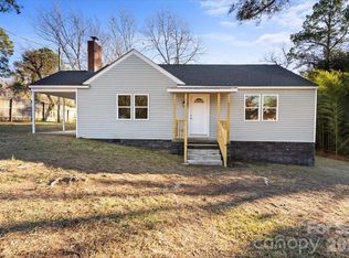 165 E Lacy St, Chester, SC 29706