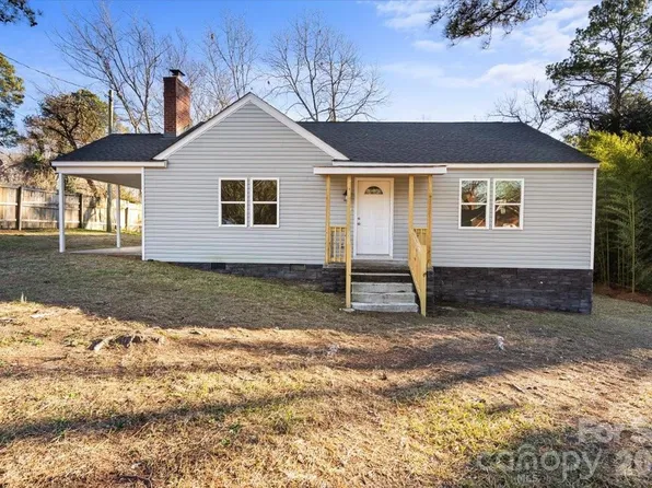 165 E Lacy St, Chester, SC 29706