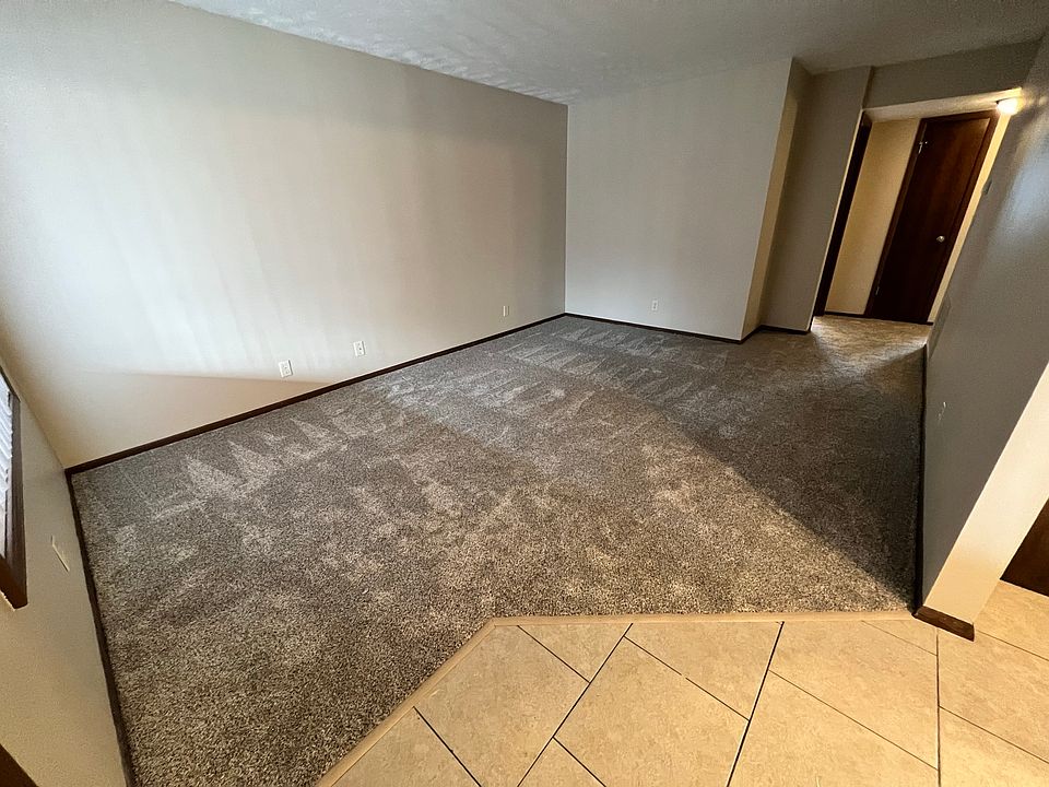 1st image of 1844 Knox St #17
