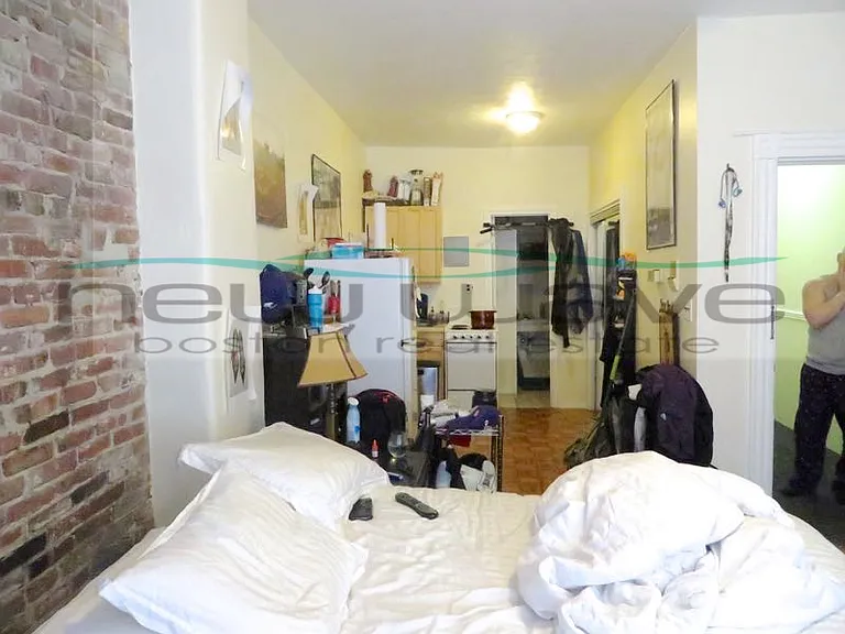 40 Anderson St #12 — Photo 3